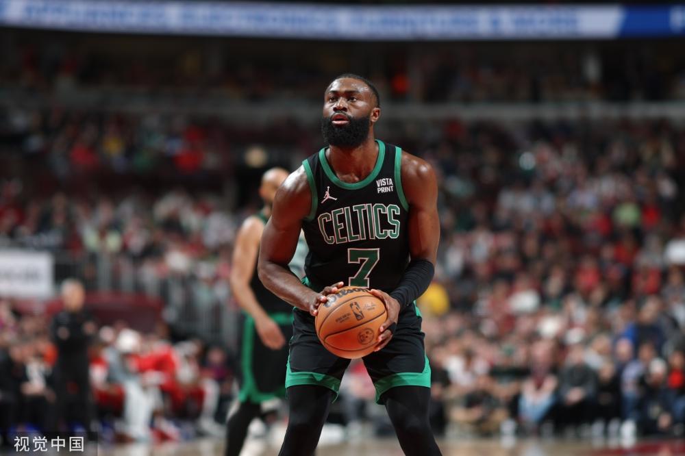 比赛中初露 比赛中初露